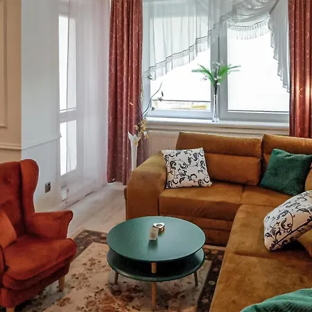 Apartment 1 Bedroom Stunning In *